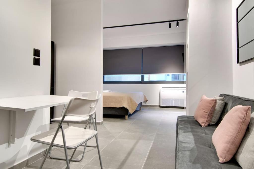 Myplace Premium Apartments ヨアニナ エクステリア 写真