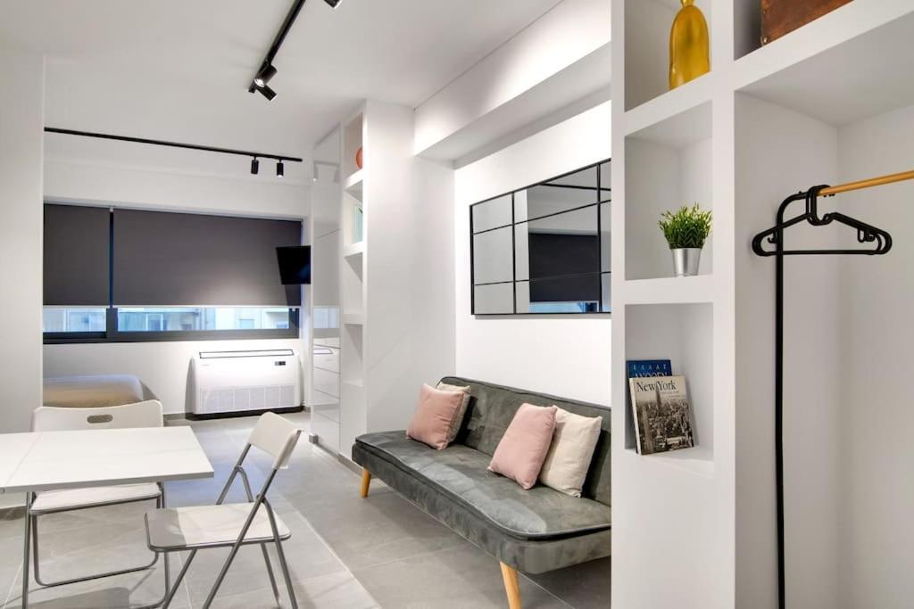 Myplace Premium Apartments ヨアニナ エクステリア 写真